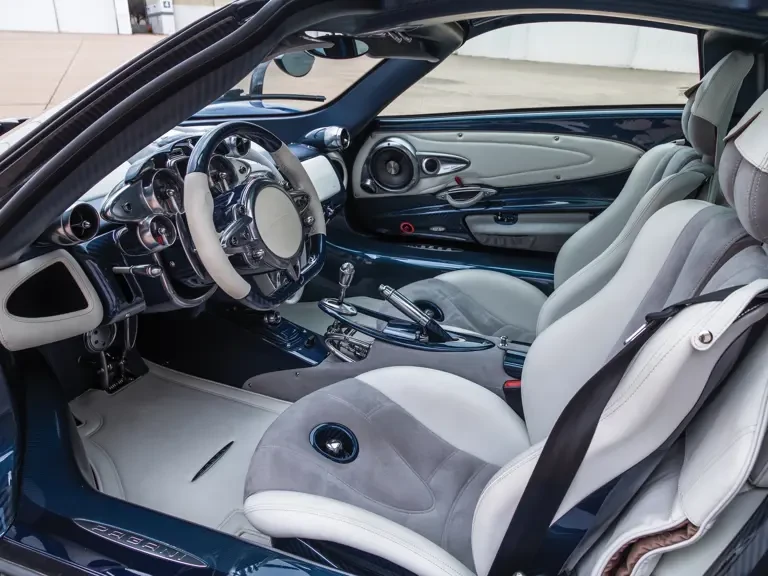 2014 Pagani Huayra - Image 5 of 31