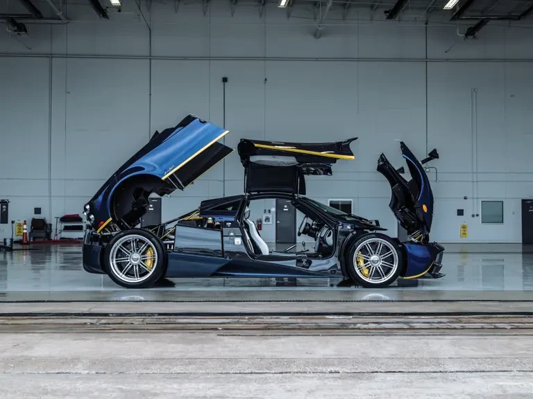 2014 Pagani Huayra - Image 6 of 31