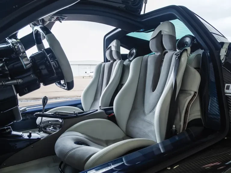 2014 Pagani Huayra - Image 18 of 31