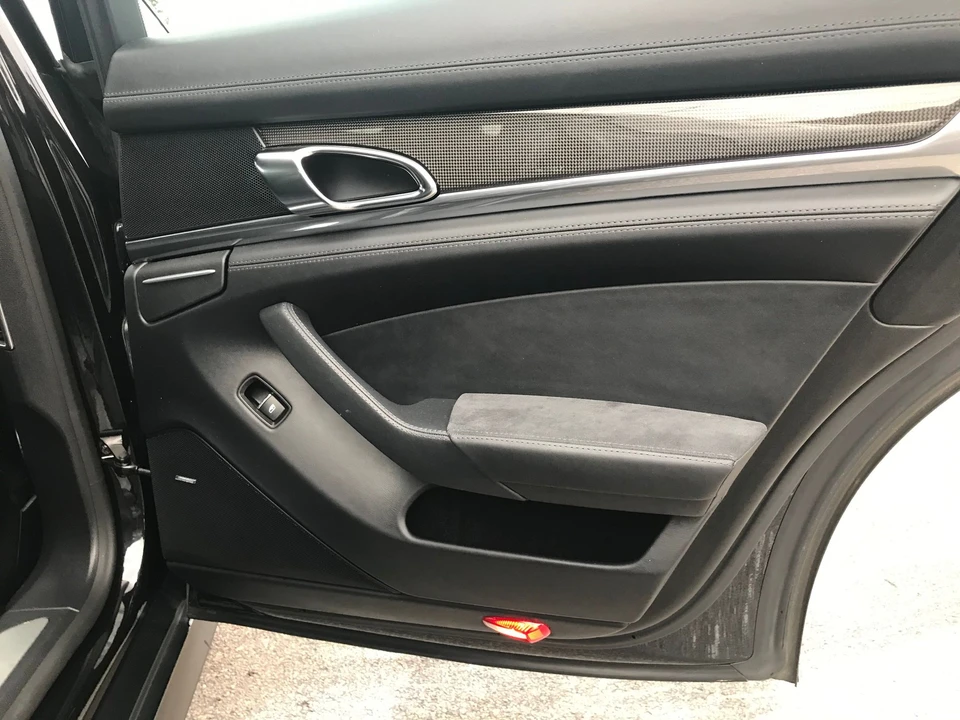 2014 Porsche 970 Panamera GTS - Image 17 of 31