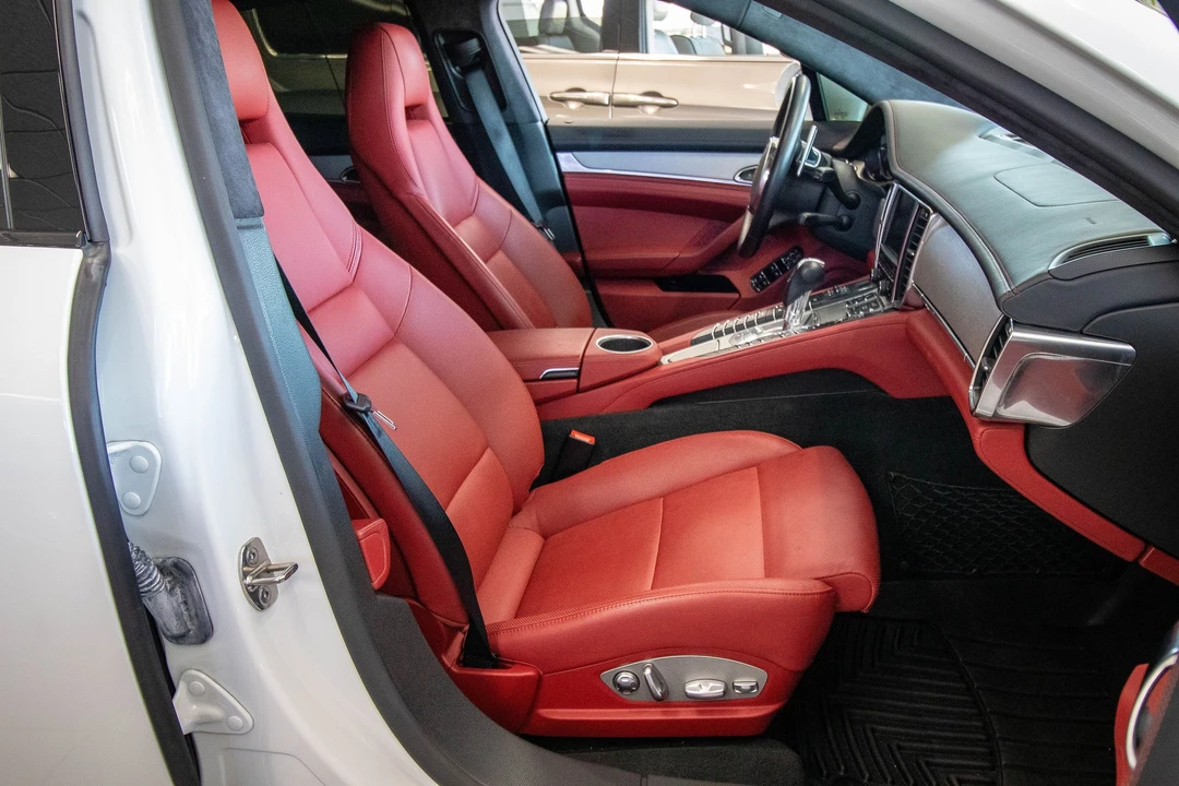 2014 Porsche 970 Panamera Turbo - Image 8 of 14