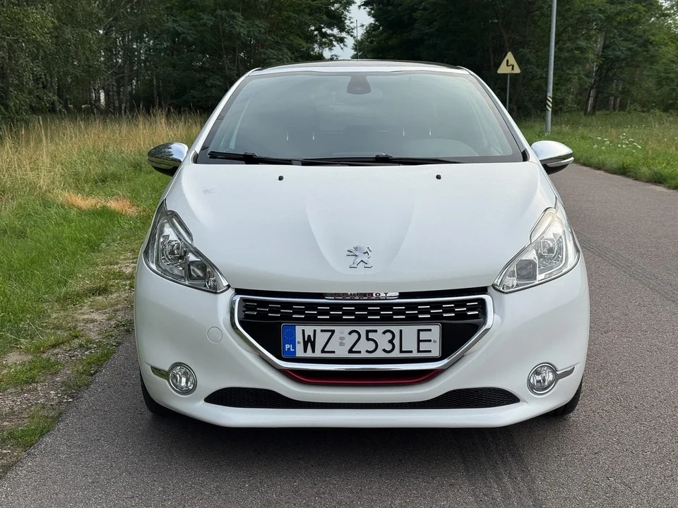2014 Peugeot - Image 2 of 30