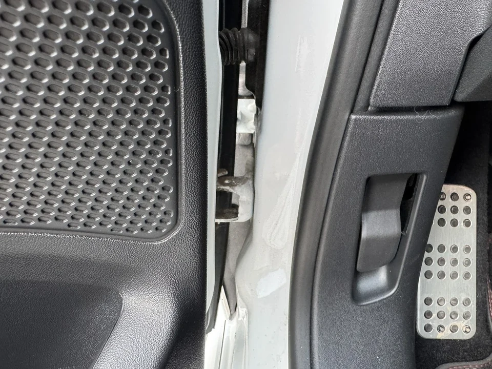 2014 Peugeot - Image 27 of 30