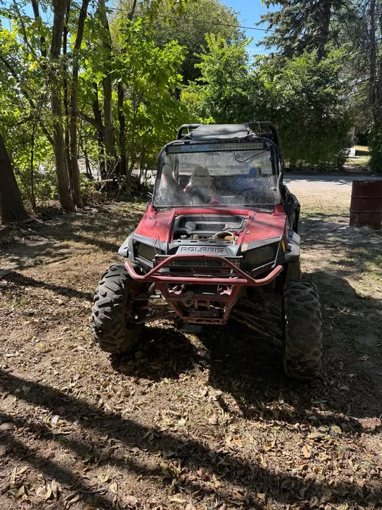 2014 Polaris - Image 2 of 3