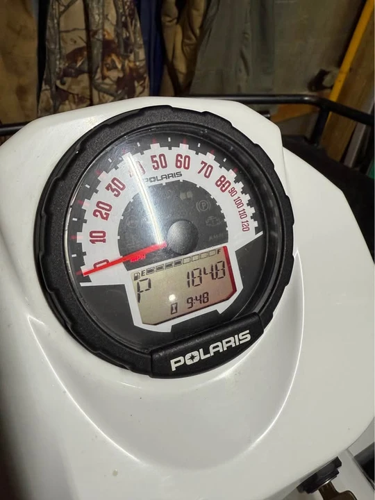 2014 Polaris - Image 2 of 3