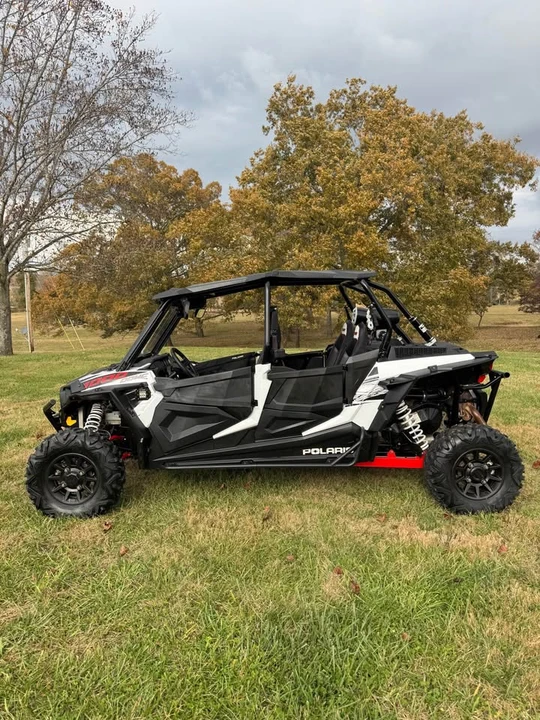 2014 Polaris - Image 2 of 14