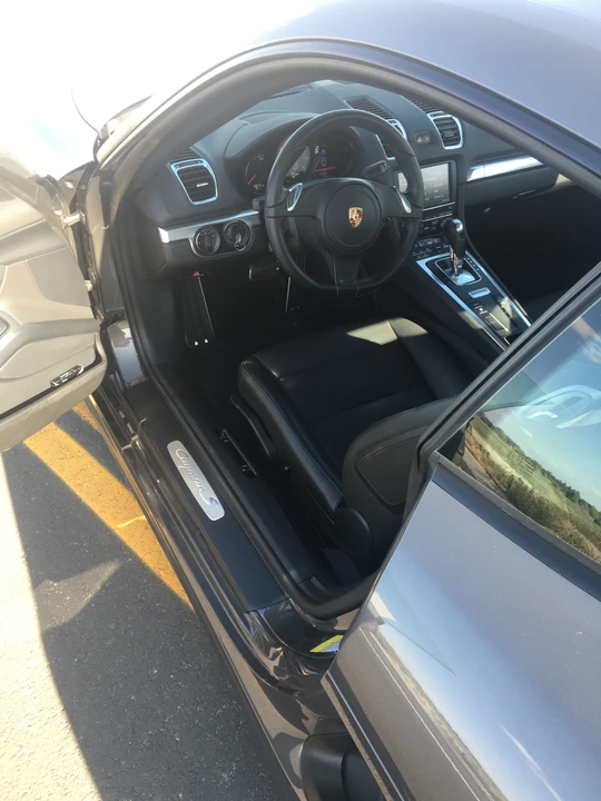 2014 Porsche 981 Cayman S - Image 2 of 10
