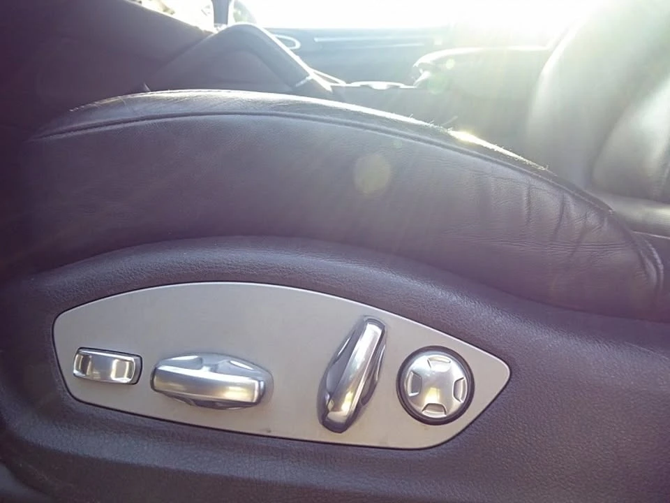 2014 Porsche 981 Cayman - Image 9 of 20