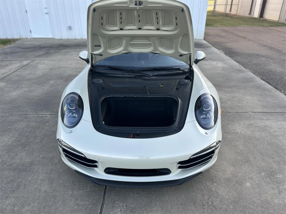 2014 Porsche 991 Carrera - Image 8 of 19