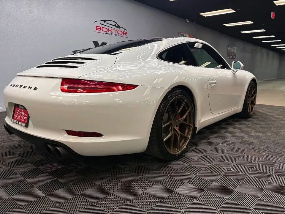 2014 Porsche 991 Carrera - Image 16 of 20