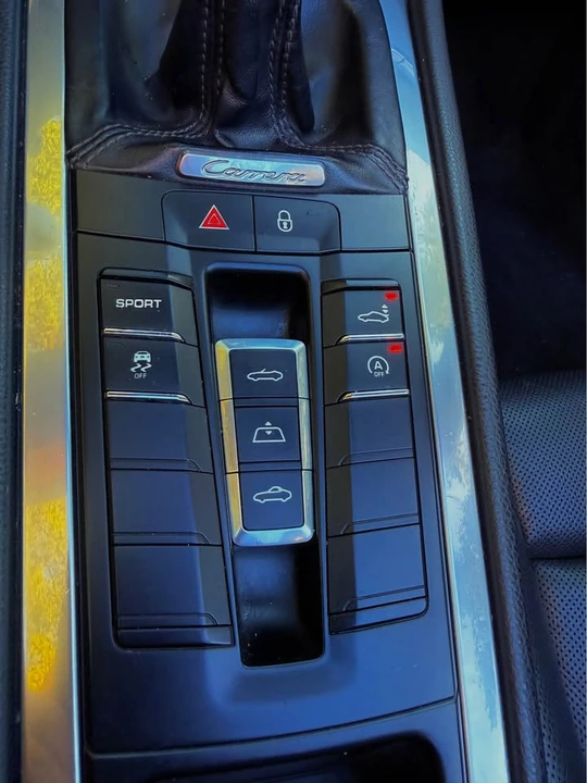 2014 Porsche 911 - Image 9 of 13