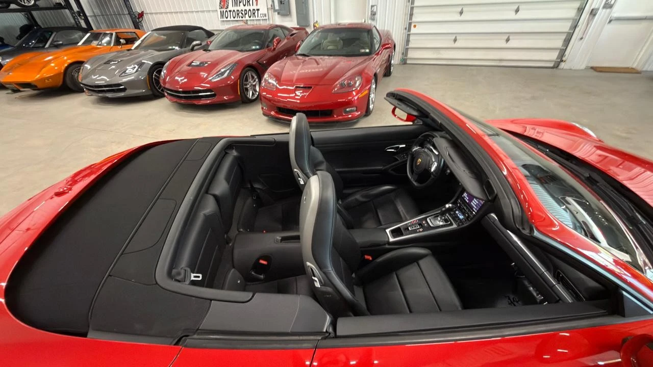 2014 Porsche 991 Carrera 4S - Image 26 of 31
