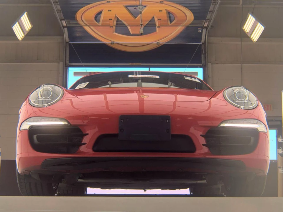 2014 Porsche 991 Carrera 4S - Image 15 of 26