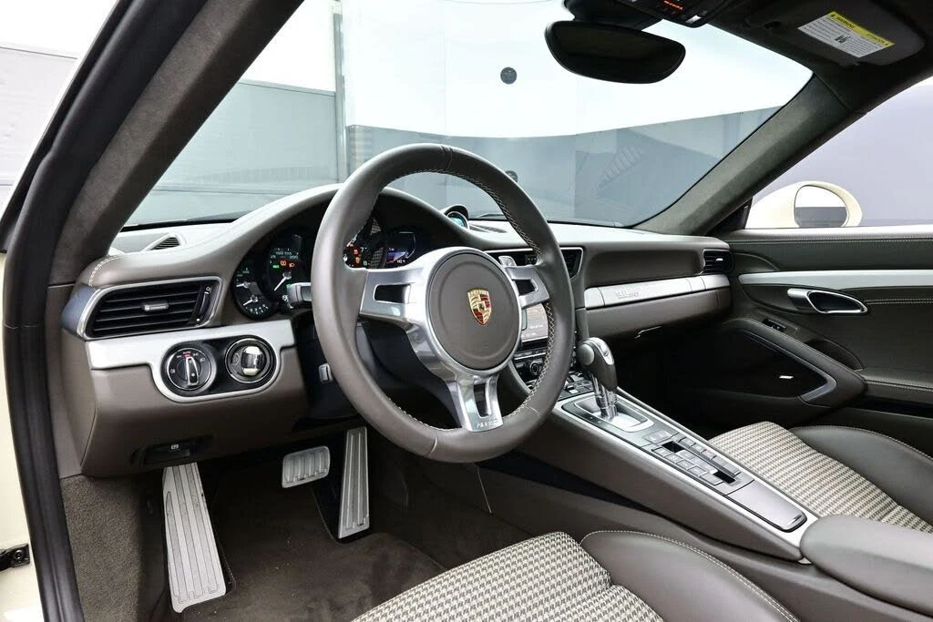 2014 Porsche 991 Carrera - Image 4 of 30