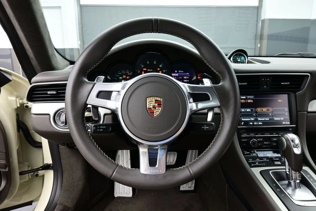 2014 Porsche 991 Carrera - Image 8 of 30