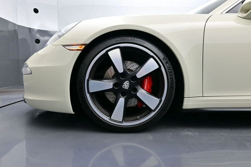 2014 Porsche 991 Carrera - Image 6 of 30