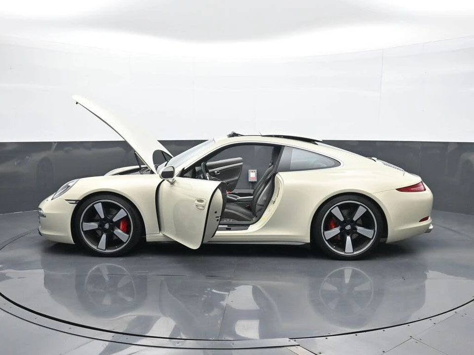 2014 Porsche 991 Carrera - Image 26 of 30