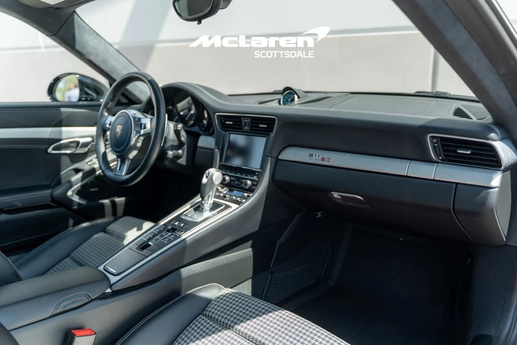 2014 Porsche 991 Carrera - Image 17 of 31