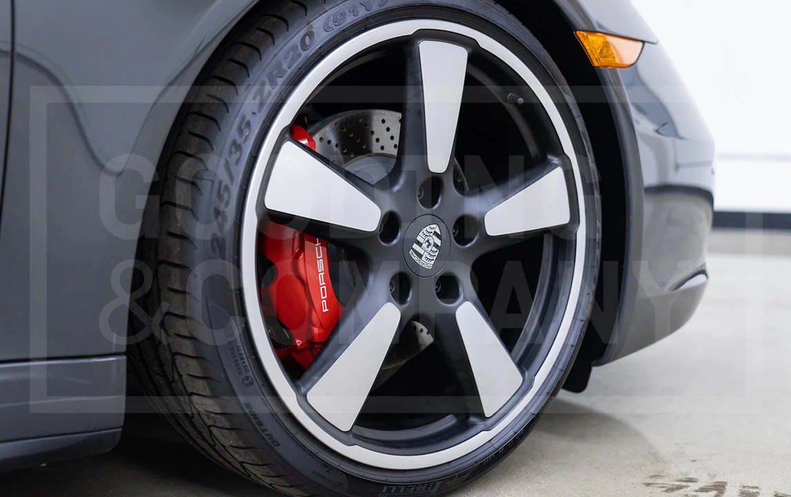 2014 Porsche 911 - Image 16 of 18