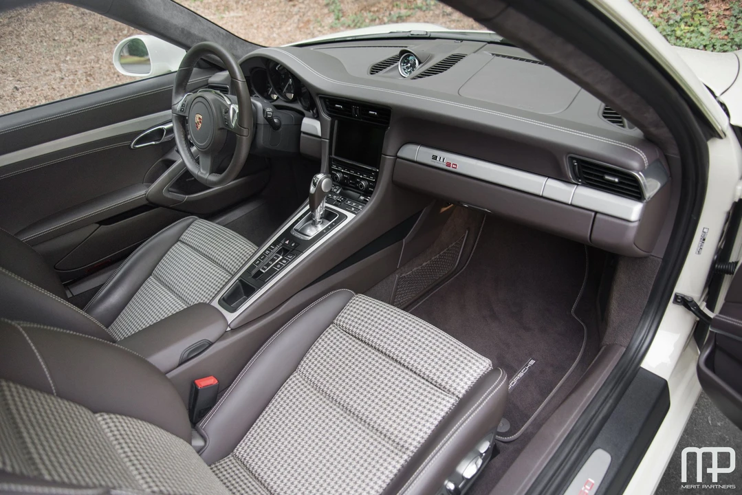 2014 Porsche 991 Carrera S - Image 22 of 31