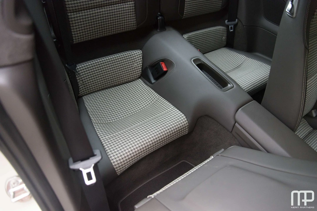 2014 Porsche 991 Carrera S - Image 28 of 31