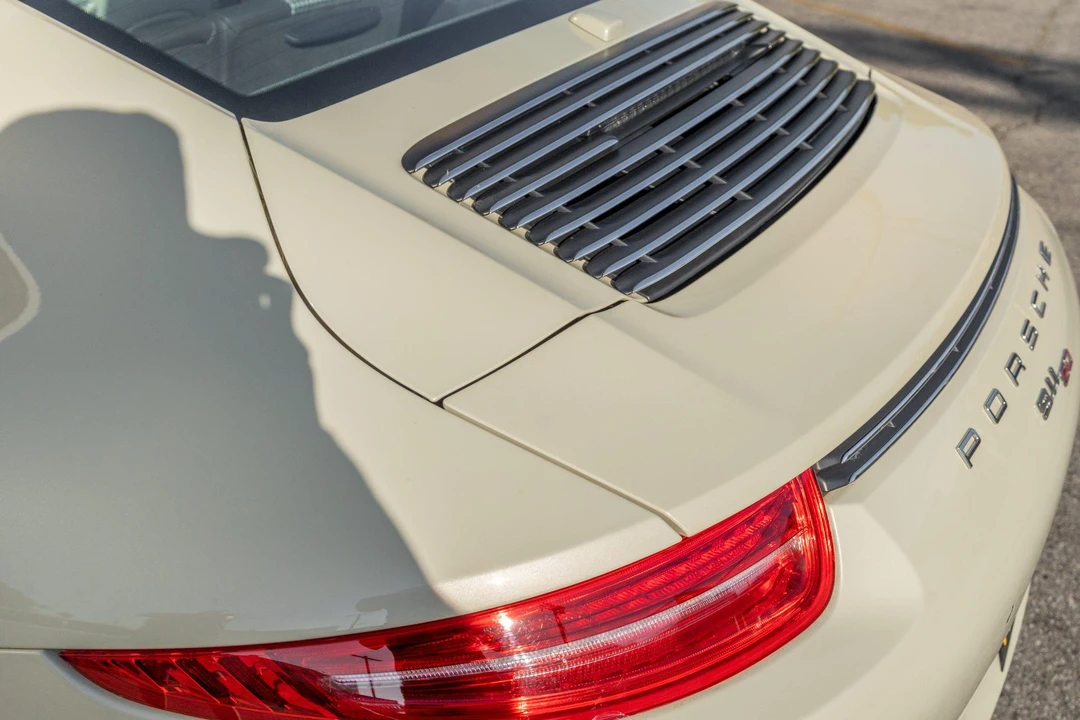 2014 Porsche 991 Carrera S - Image 23 of 31