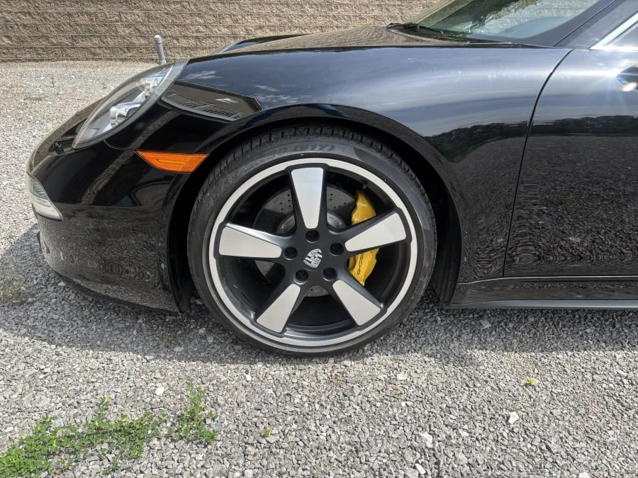 2014 Porsche 911 - Image 20 of 31