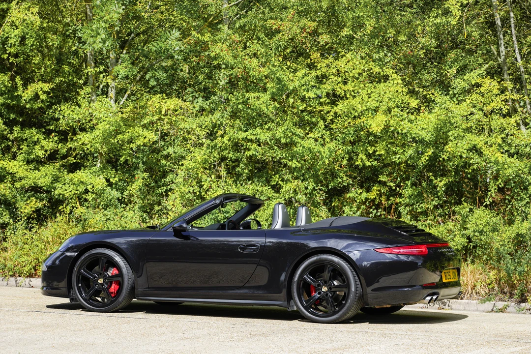 2014 Porsche 991 Carrera 4S - Image 17 of 31