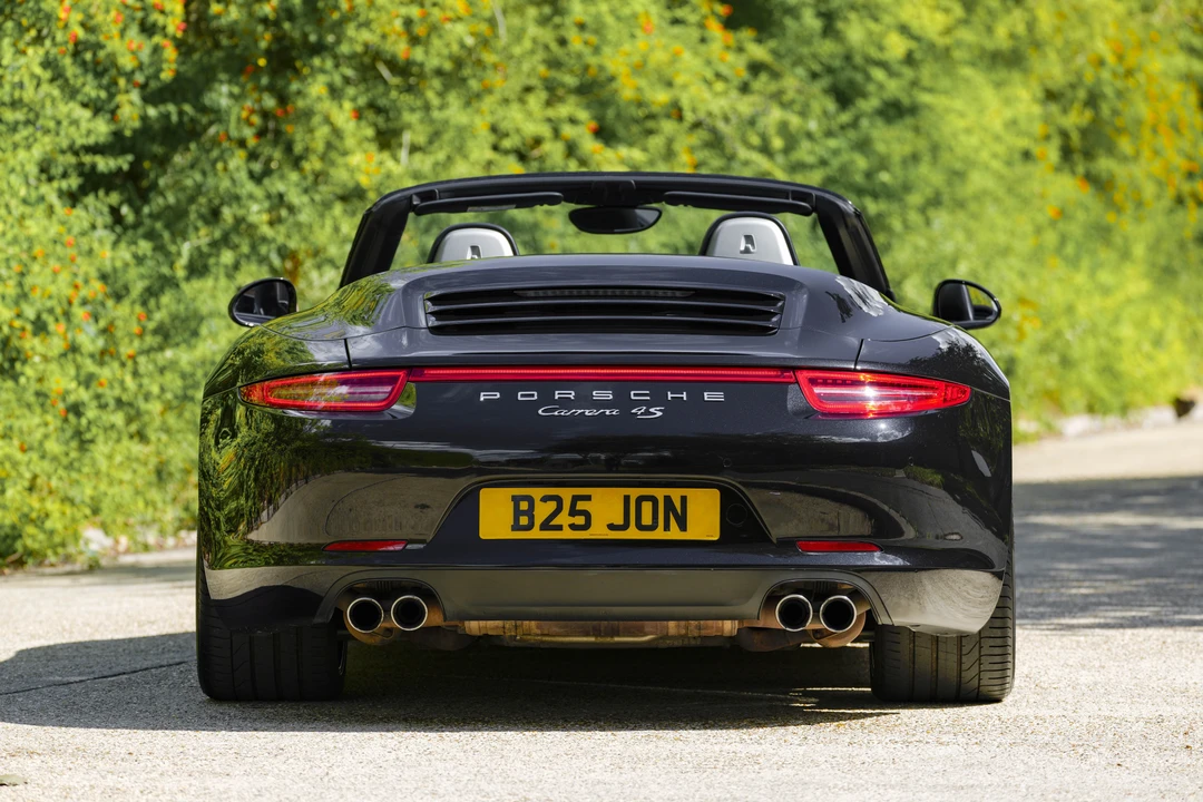 2014 Porsche 991 Carrera 4S - Image 7 of 31