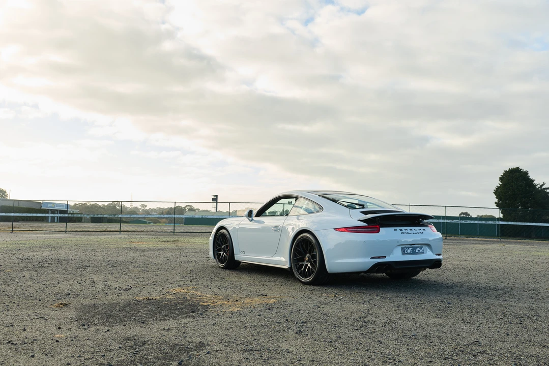 2014 Porsche 991 Carrera GTS - Image 9 of 31