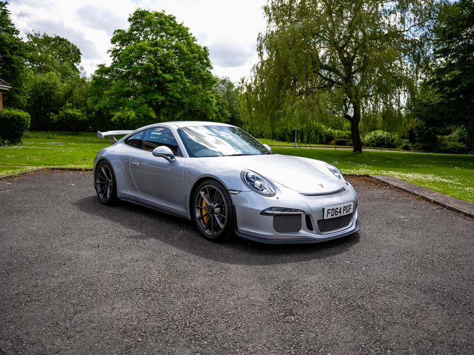 2014 Porsche 991 GT3 - Image 9 of 31
