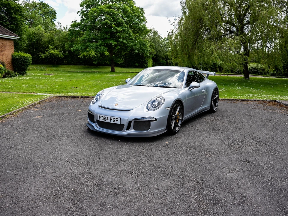 2014 Porsche 991 GT3 - Image 3 of 31