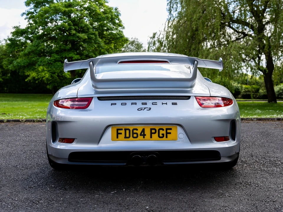 2014 Porsche 991 GT3 - Image 14 of 31