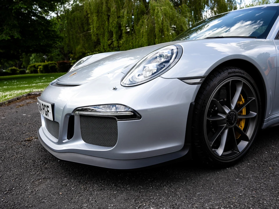 2014 Porsche 991 GT3 - Image 18 of 31