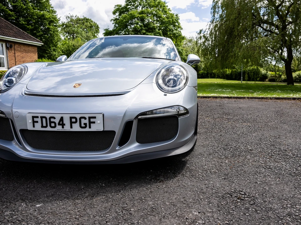 2014 Porsche 991 GT3 - Image 24 of 31