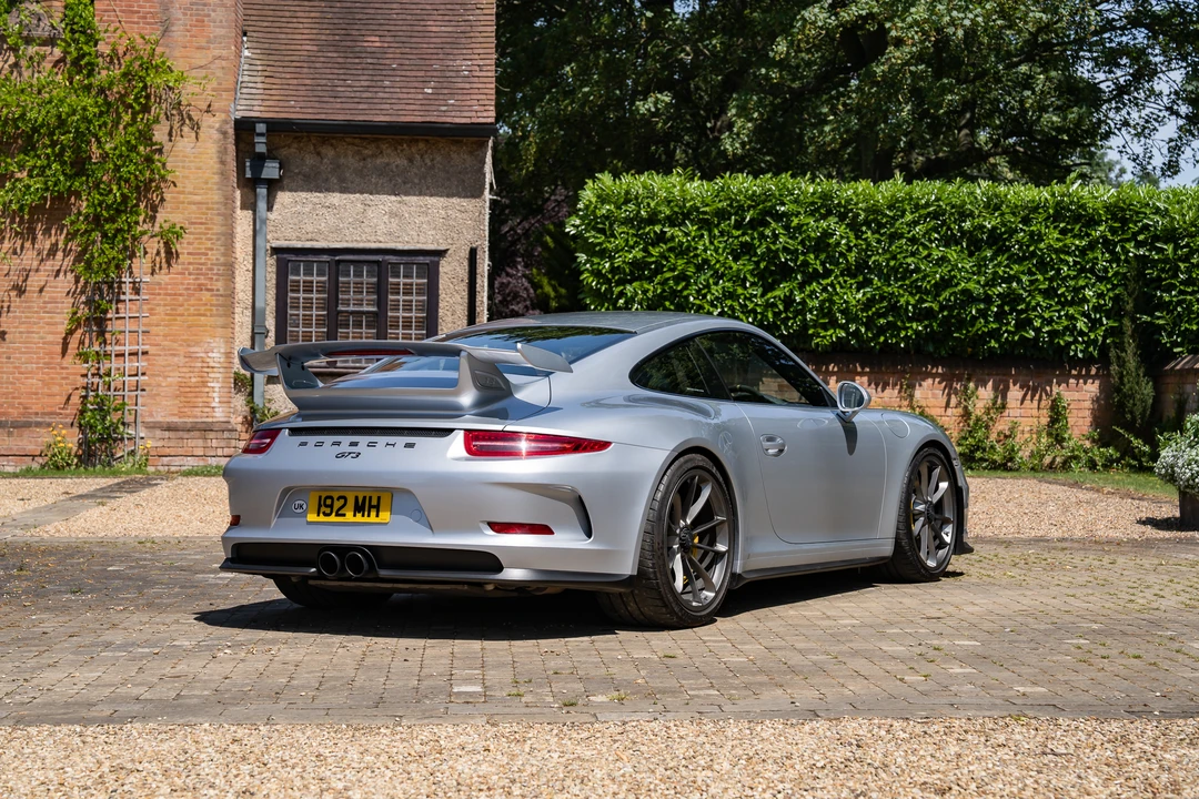 2014 Porsche 991 GT3 - Image 14 of 31