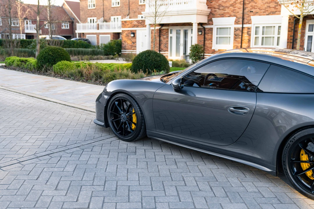 2014 Porsche 991 GT3 - Image 27 of 31