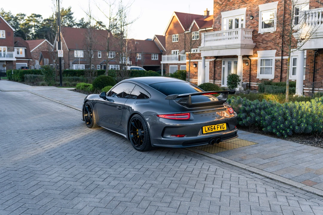 2014 Porsche 991 GT3 - Image 19 of 31