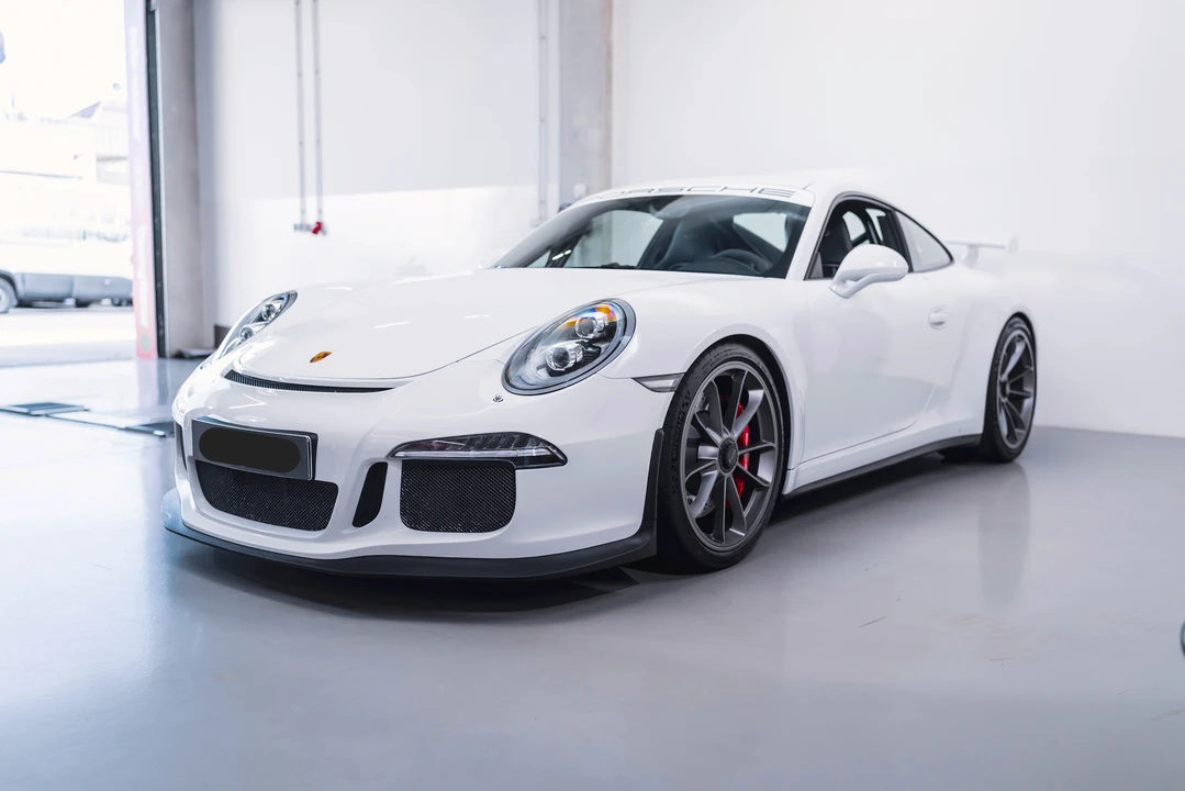 2014 Porsche 991 GT3 - Image 3 of 16