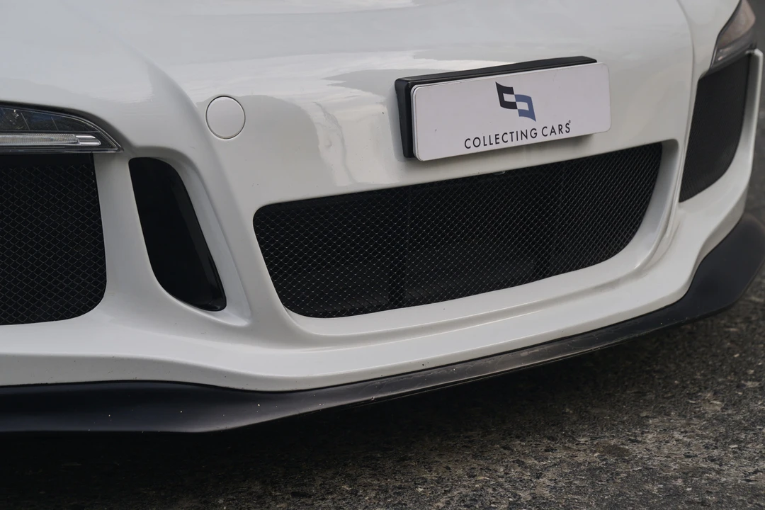 2014 Porsche 991 GT3 - Image 28 of 31