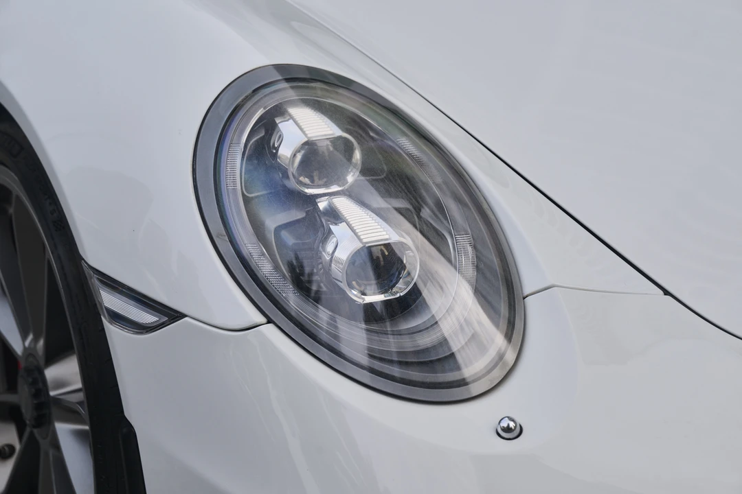 2014 Porsche 991 GT3 - Image 29 of 31