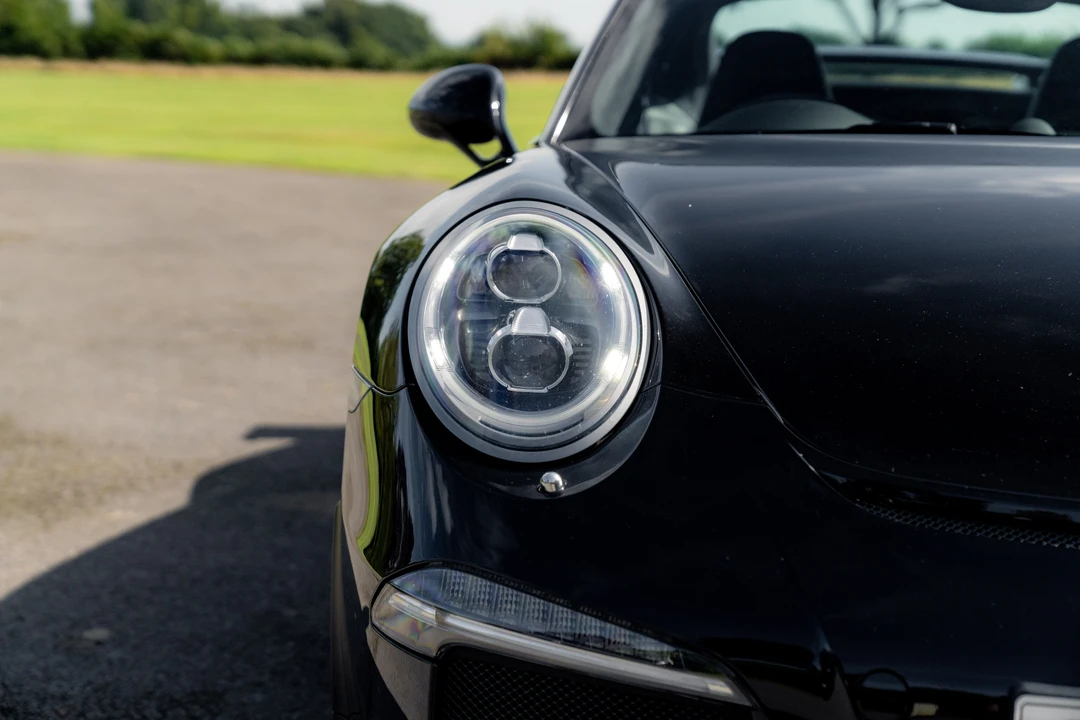 2014 Porsche 991 GT3 - Image 15 of 31