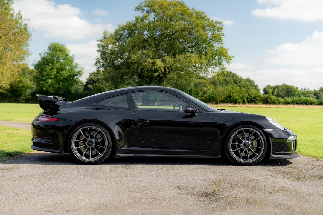 2014 Porsche 991 GT3 - Image 8 of 31