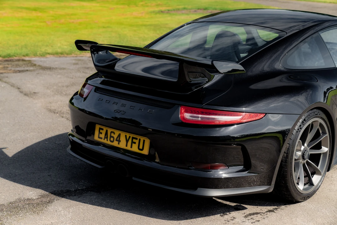 2014 Porsche 991 GT3 - Image 28 of 31