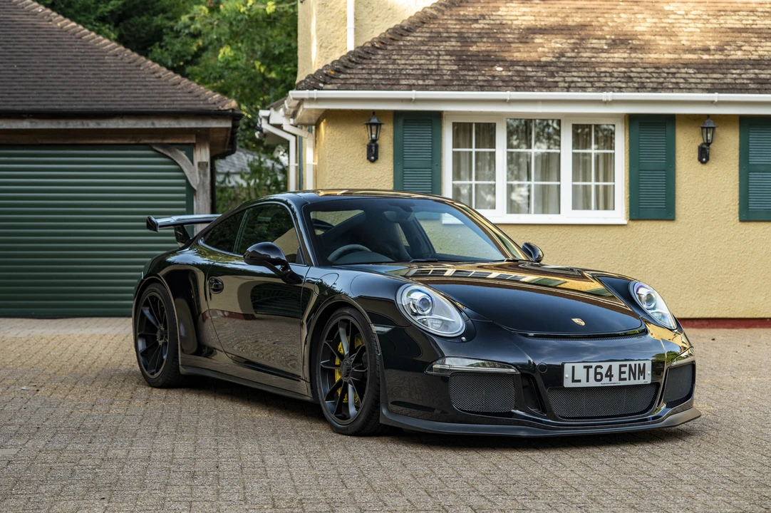 2014 Porsche 991 GT3 - Image 17 of 31