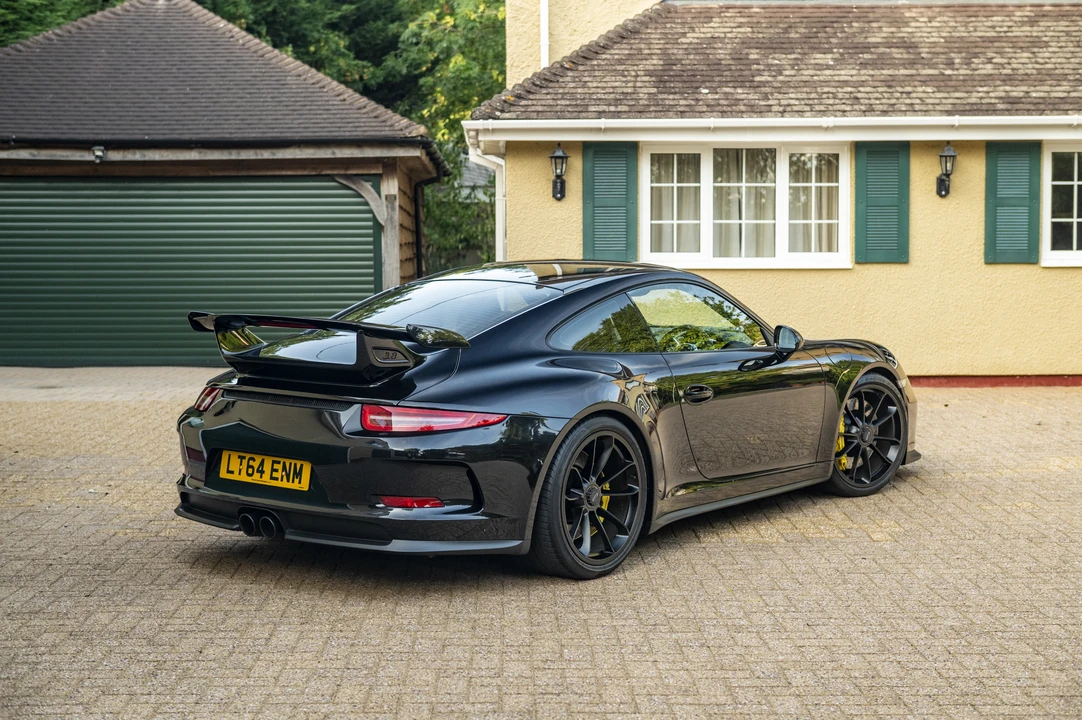 2014 Porsche 991 GT3 - Image 27 of 31
