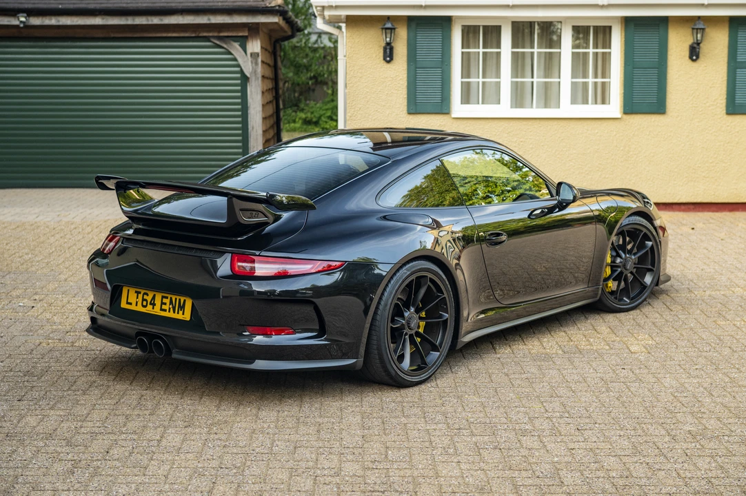 2014 Porsche 991 GT3 - Image 28 of 31