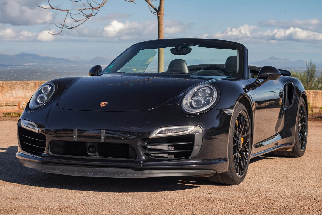 2014 Porsche 991 Turbo S - Image 2 of 21