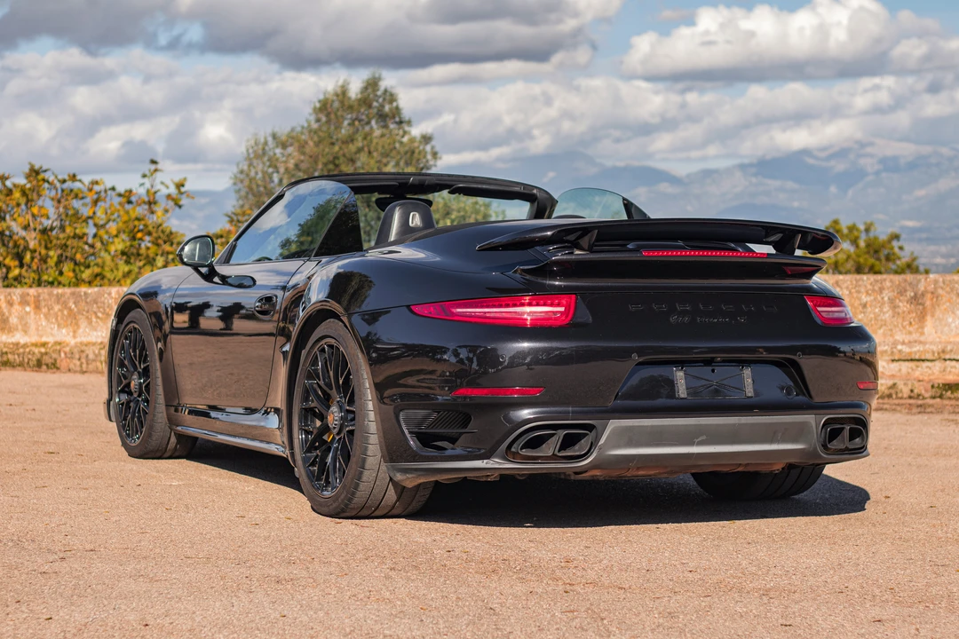 2014 Porsche 991 Turbo S - Image 19 of 21
