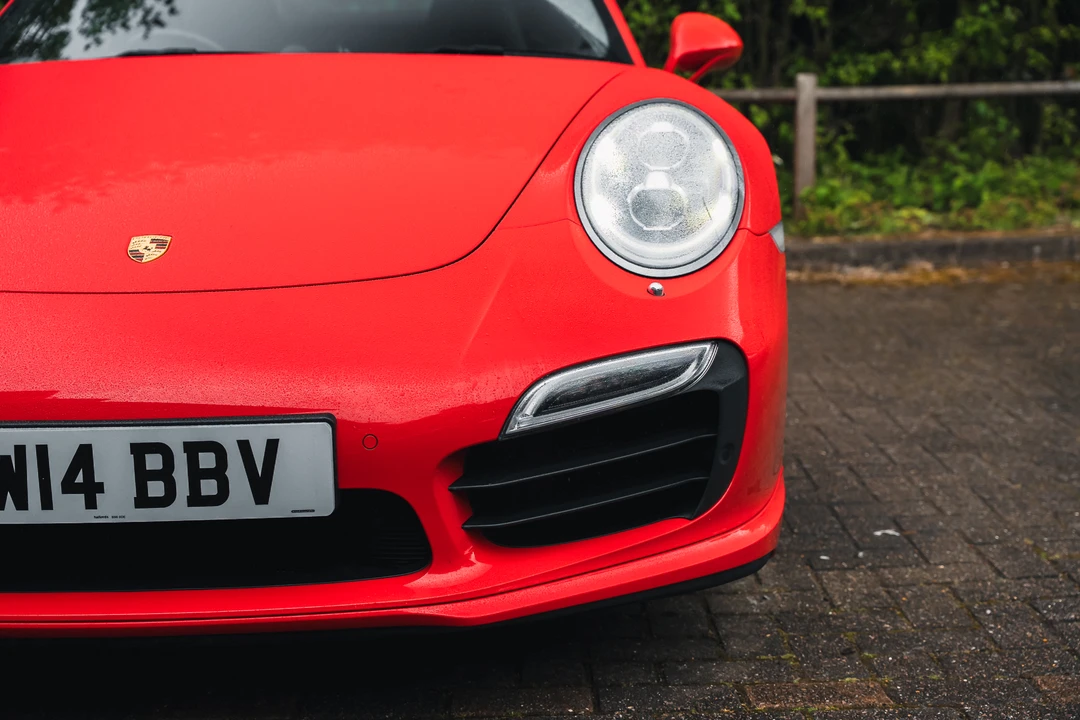 2014 Porsche 991 Turbo S - Image 27 of 31